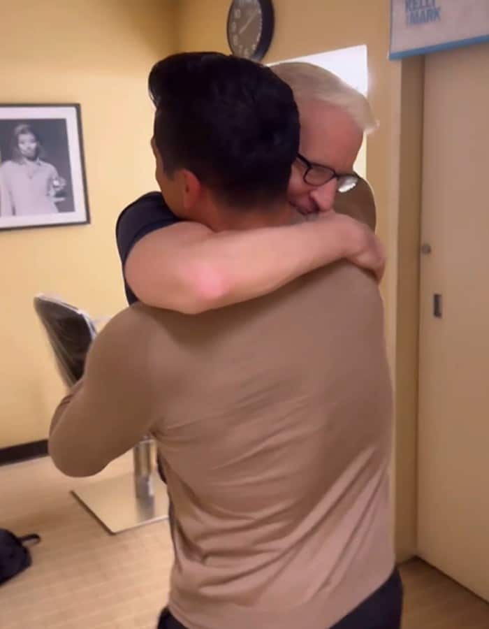 Mark Consuelos - Anderson Cooper - Live with Kelly - Instagram