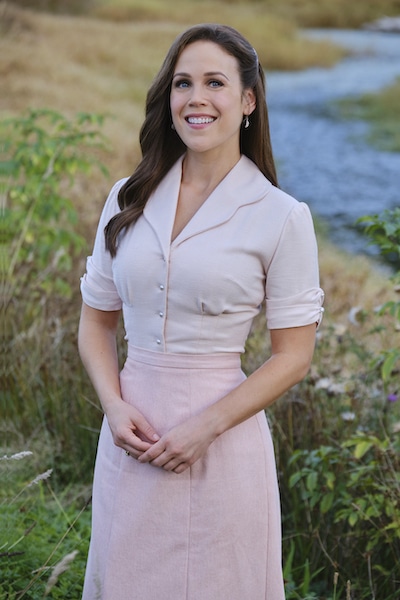 WCTH Photo: Erin Krakow Credit: ©2022 Crown Media United States LLC/Photographer: David Dolsen