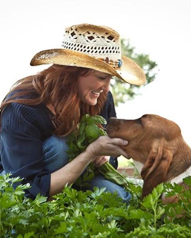 Ree Drummond and her late dog Walter from Instagram
