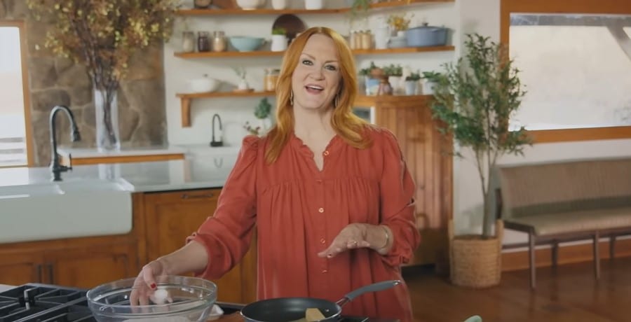 Ree Drummond from The Pioneer Woman on the Food Network, sourced from YouTube