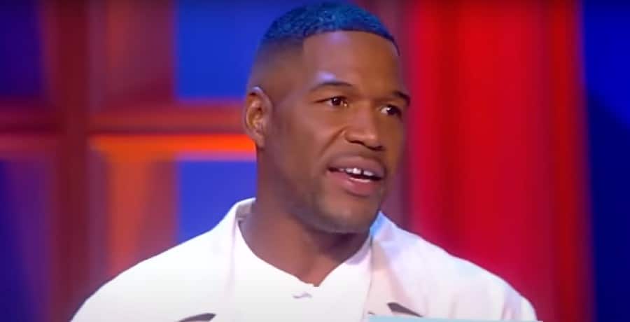 Michael Strahan - Good Morning America - The View, YouTube