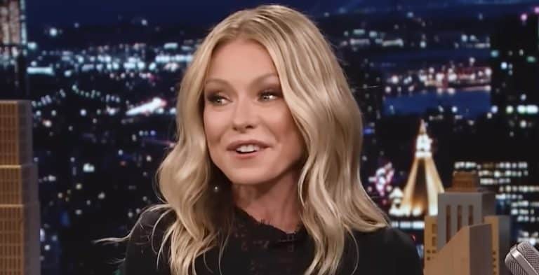 Kelly Ripa Takes It Off In Recent Selfie, Shows Off Flawless Skin