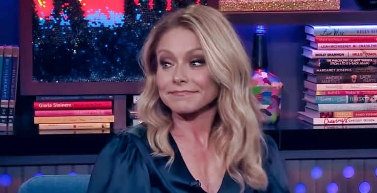 ‘Live’ Kelly Ripa Meets Her Identical Twin In Shocking Segment?
