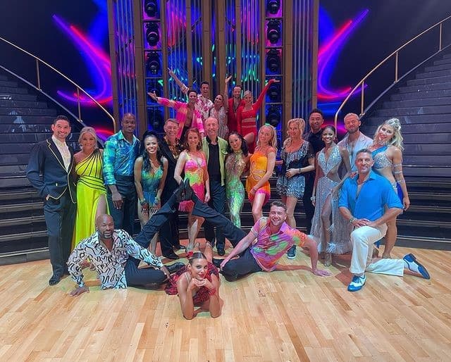 Dancing With The Stars Season 32 cast from the show's Instagram page