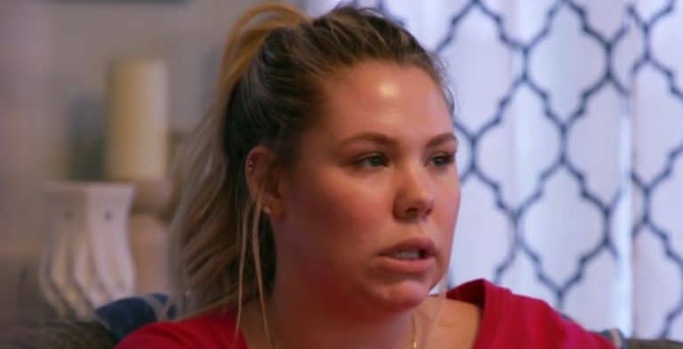 Kailyn Lowry’s Secret Fifth Baby Spotted In New Photos?