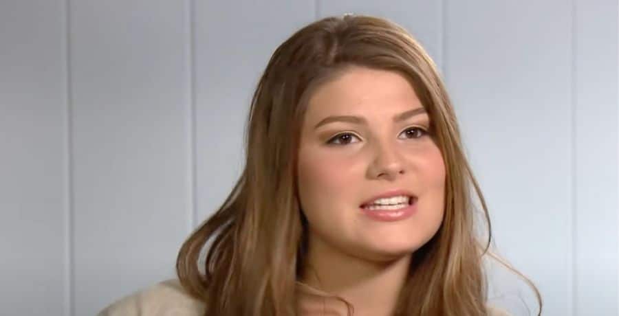 Tori Bates YouTube - Bringing Up Bates