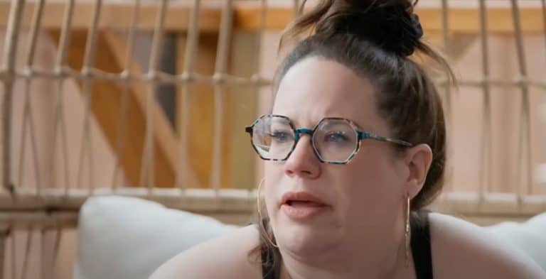 Whitney Way Thore Tells Overstepping Fan To ‘F*ck Off’