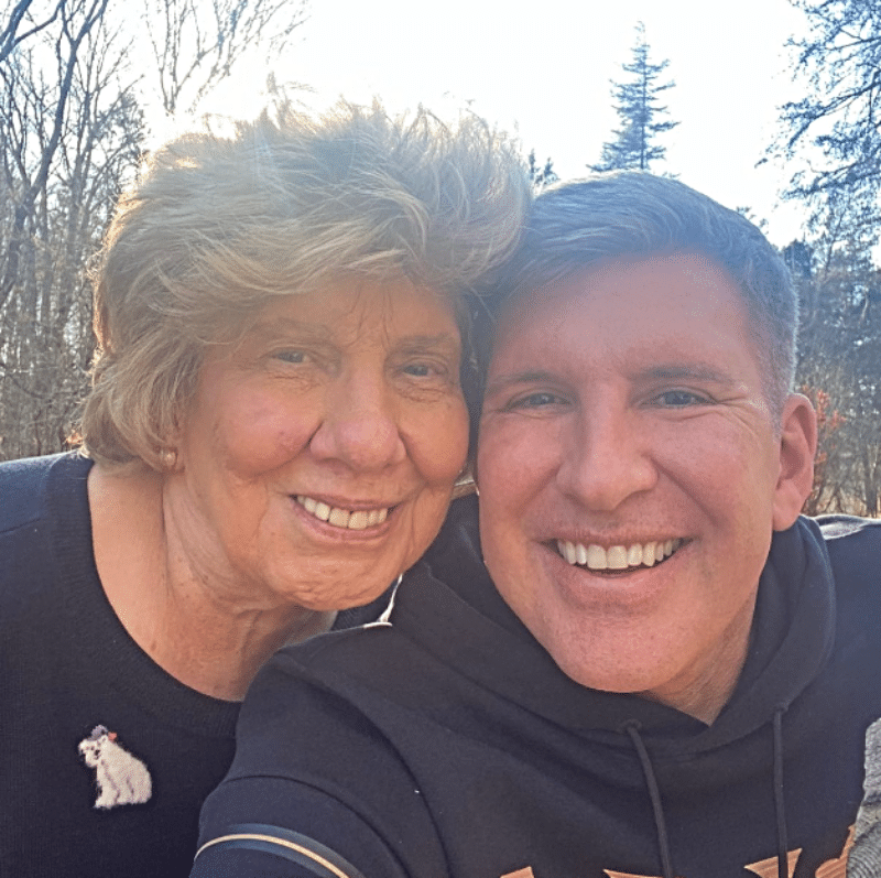 Chrisley Knows Best star Todd Chrisley with his mom, Nanny Faye before prison - Instagram (1)