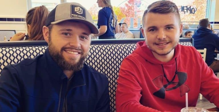 Jason Duggar Shares Shocking Shirtless Thirst Trap