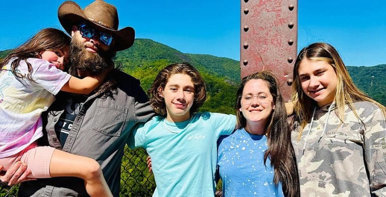 Jenelle Evans’ Missing Son Safe, NOT Reunited With Her