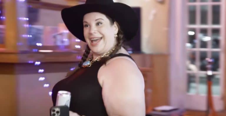 ‘MBFFL’ Why Is Whitney Way Thore Compared To Buffoon?