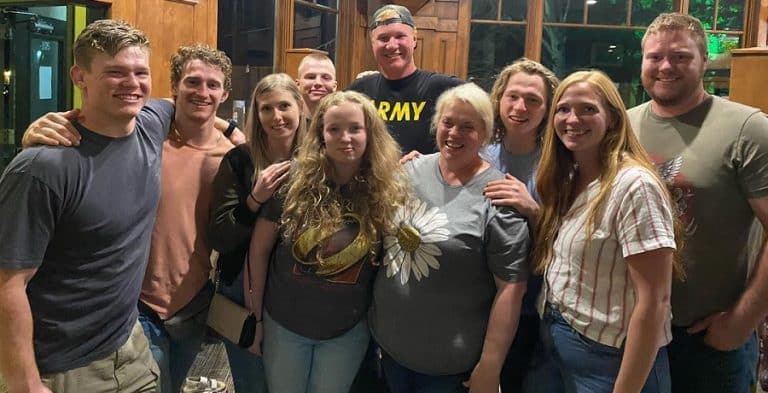 ‘Sister Wives’: Janelle Brown Shares Family Update Minus Kody