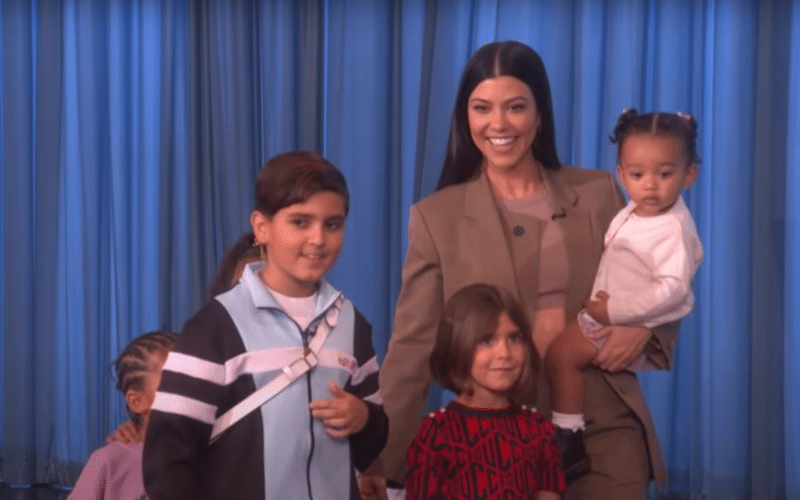Kourtney Kardashian and Kardashians' kids - YouTube