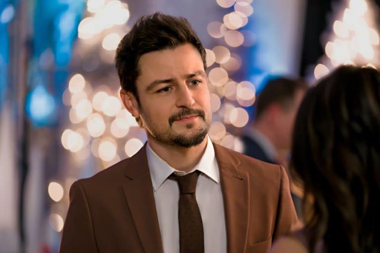 Tyler Hynes’ New Hallmark Christmas Movie Is ‘Never Been Chris’D’