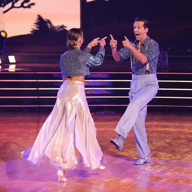 Jason Mraz and Daniella Karagach from Dancing With The Stars, Instagram