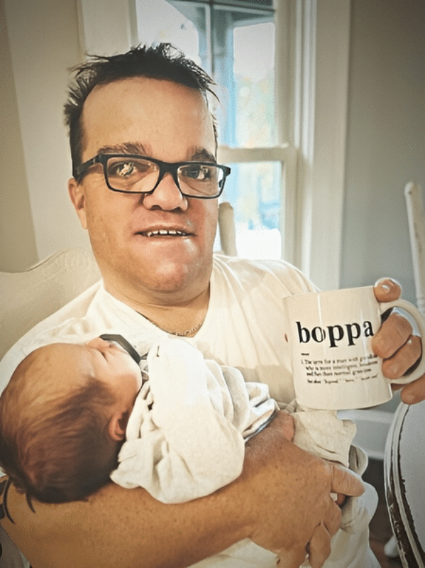 7 Little Johnstons Trent Johnston Raises A Mug To Being A Boppa - Instagram