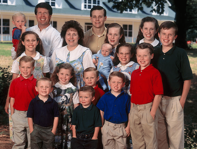 Duggar Family: Jim Bob, Michelle and 15 children