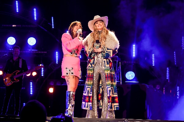 Elle King and Lainey Wilson appears on NEW YEAR’S EVE LIVE: NASHVILLE’S BIG BASH