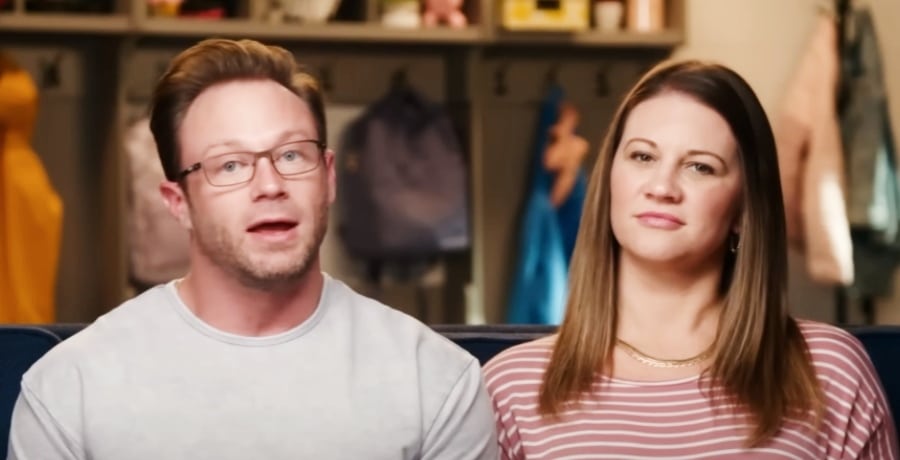 Adam and Danielle Busby, OutDaughtered - YouTube