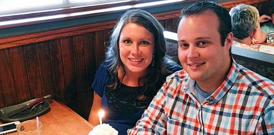 Josh Duggar and his wife Anna - Instagram