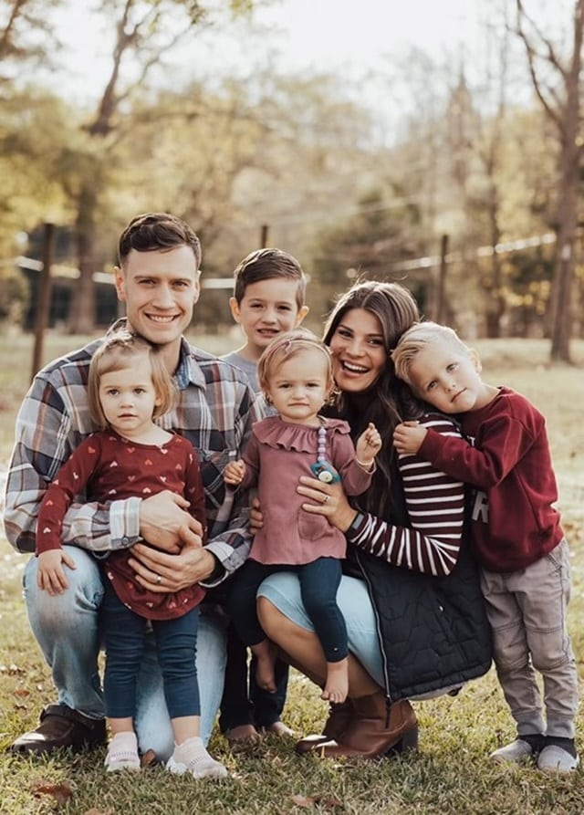 Tory Bates & Bobby Smith With Their Kids From Bringing Up Bates, Sourced From @bobby_torilayne_smith Instagram