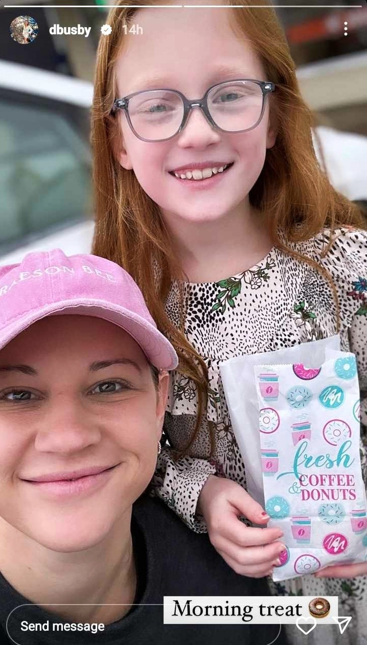 Danielle and Hazel Busby stopping for a treat. - OutDaughtered -Instagram