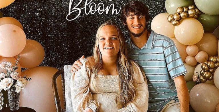 7 Little Johnstons: Liz Johnston - Brice Bolden