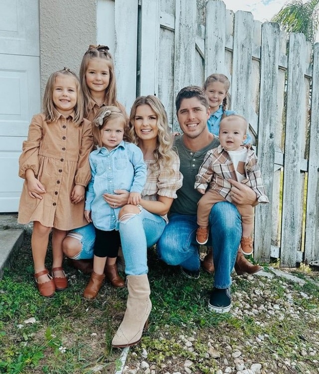 Alyssa Bates & John Webster With Their Kids From Bringing Up Bates, Sourced From the Webster Family YouTube