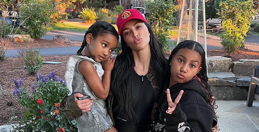 Kim Kardashian, Chicago West, North West-Instagram