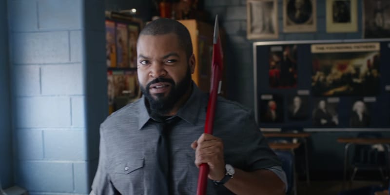 Ice Cube In Fist Fight - YouTube