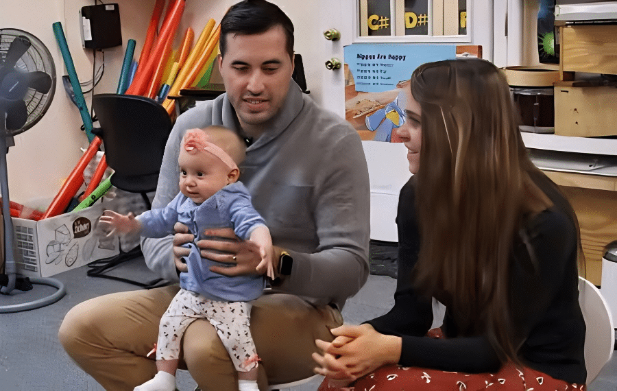 Jinger Duggar, Jeremy Vuolo and Felicity as a baby - Counting On - TLC YouTube