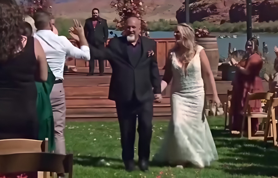 Sister Wives David Woolley and Christine Brown Marry - TLC