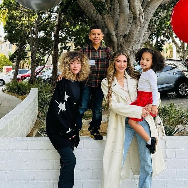 Allison Holker Boss and her children, Instagram