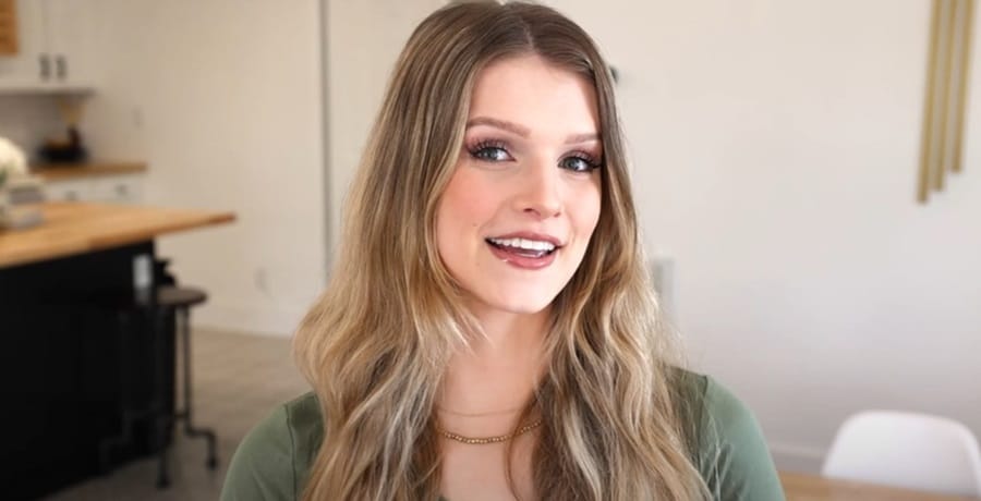 Josie Bates From Bringing Up Bates, Sourced From Effortless Beauty YouTube