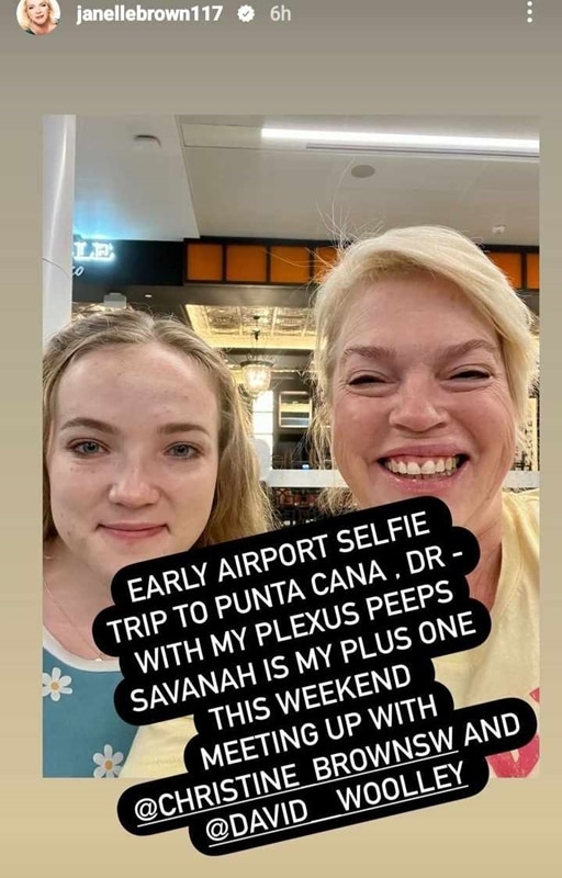 Janelle Brown, Savanah On The Way To Punta Cana - Instagram