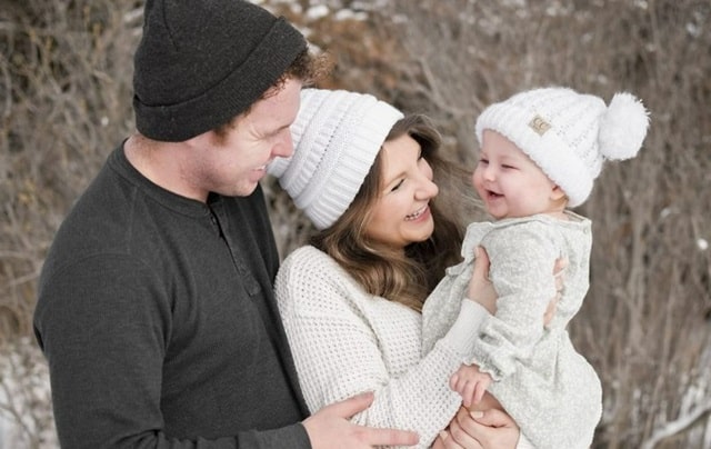 Jeremiah Duggar & Hannah Duggar With Their Daughter Brynley, Sourced From @jerduggar Instagram