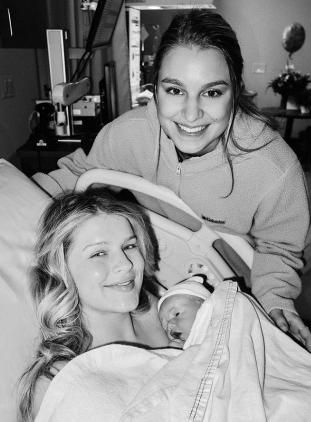 Josie Bates & Lydia Bates From Bringing Up Bates, Sourced From @thebatesfam Instagram