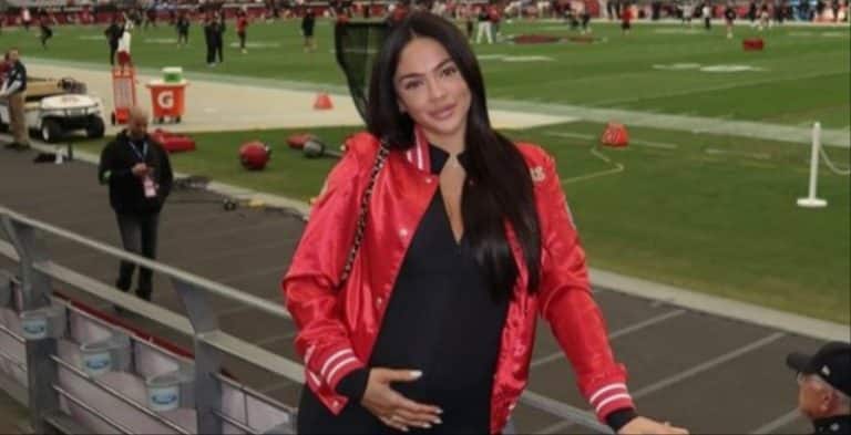 Pregnant ‘Bachelor’ Alum Sydney Warner Arrives For Super Bowl