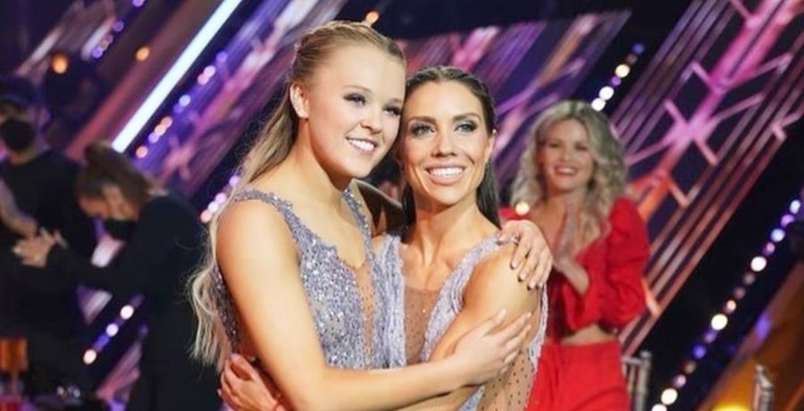 Jenna Johnson and JoJo Siwa from Dancing With The Stars, on Instagram