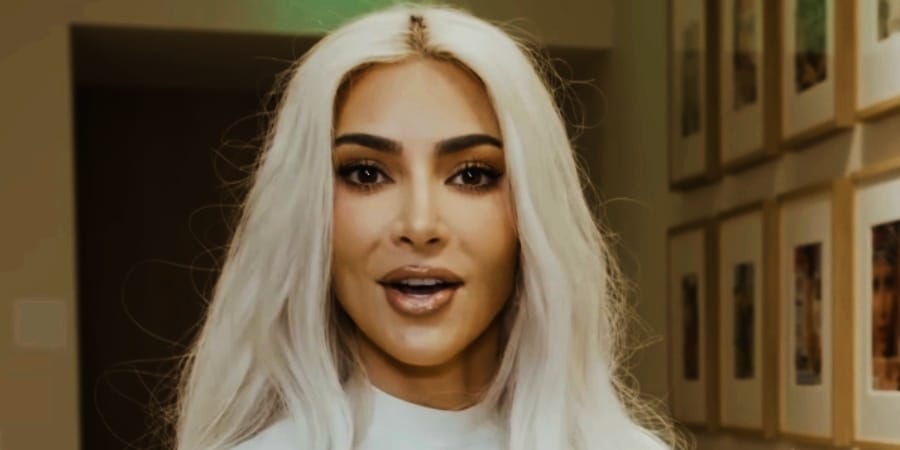 Kim Kardashian, SKKN, The Kardashians, YouTube