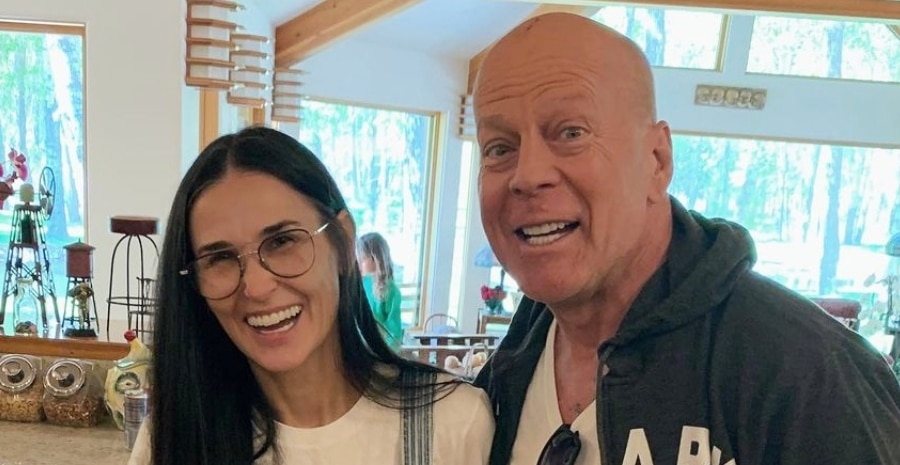 Demi Moore, Bruce Willis, Instagram