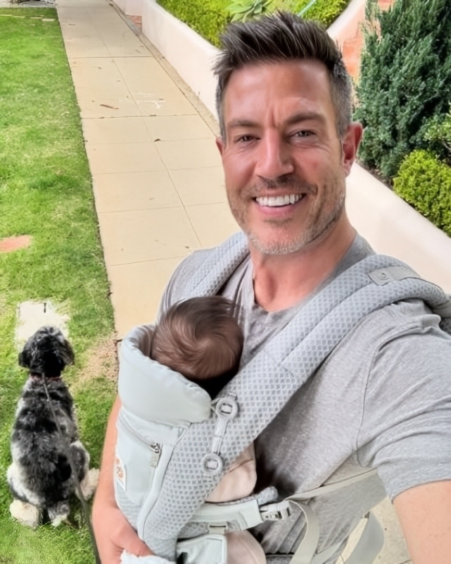 Jesse Palmer With Baby Ella In February 2024 - Instagram