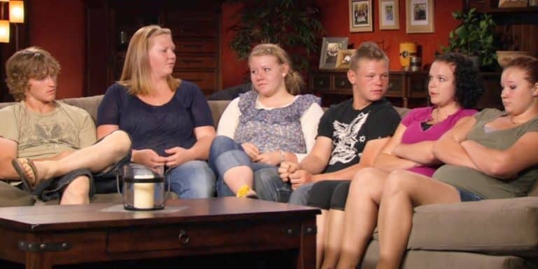 ‘Sister Wives’ Fans Demand TLC Stop The Child Exploitive Shows