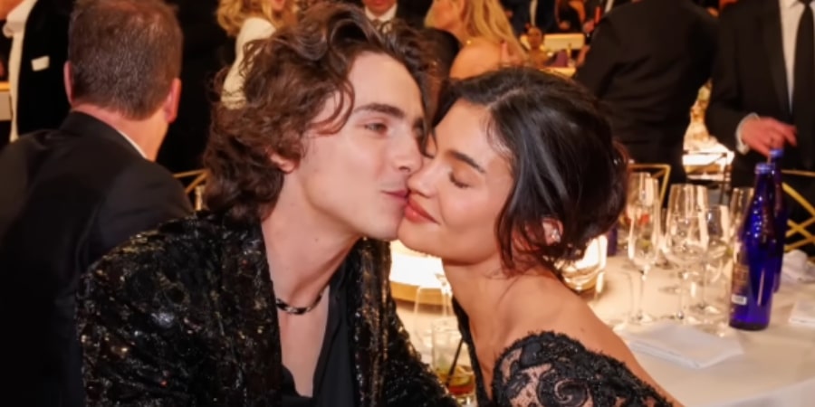 Kylie and Timothee smooching at the Golden Globes. - YouTube 