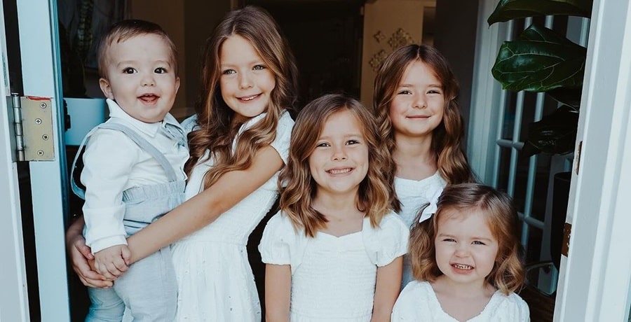 Allie, Lexi, Zoey, Maci, and Rhett Webster, Sourced From @websterforever Instagram