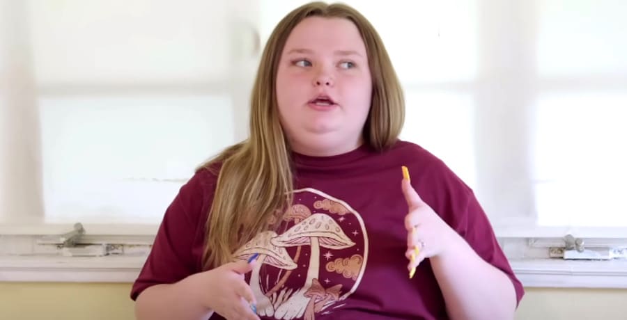 Alana 'Honey Boo Boo' Thompson-YouTube