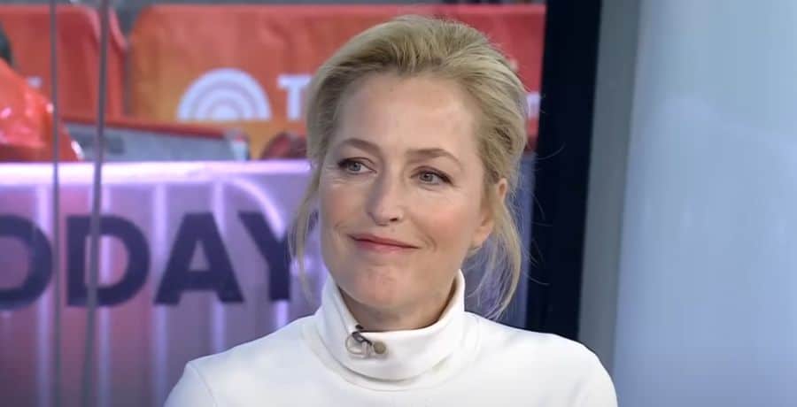 X-Files Gillian Anderson - YouTube/TODAY