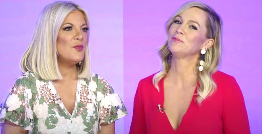 Tori Spelling, Jennie Garth-YouTube