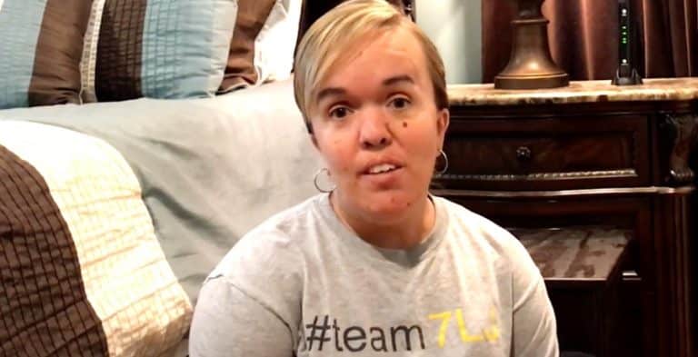 ‘7 Little Johnstons’ Amber Makes It Official With Big Win