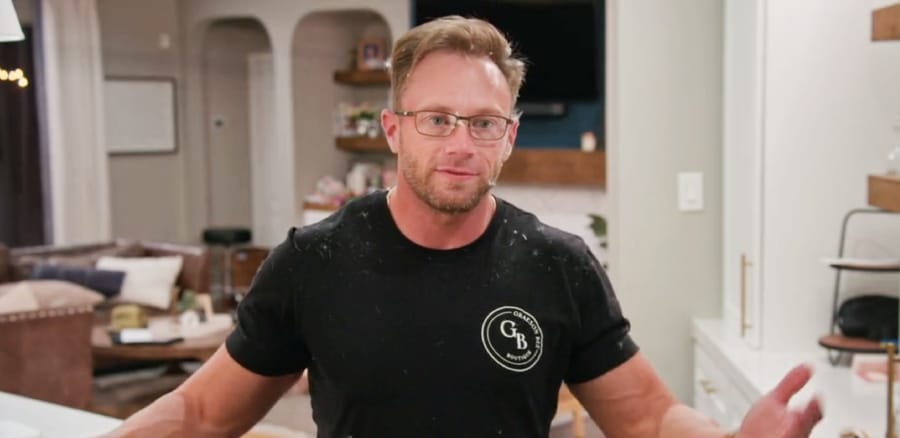Adam Busby - OutDaughtered